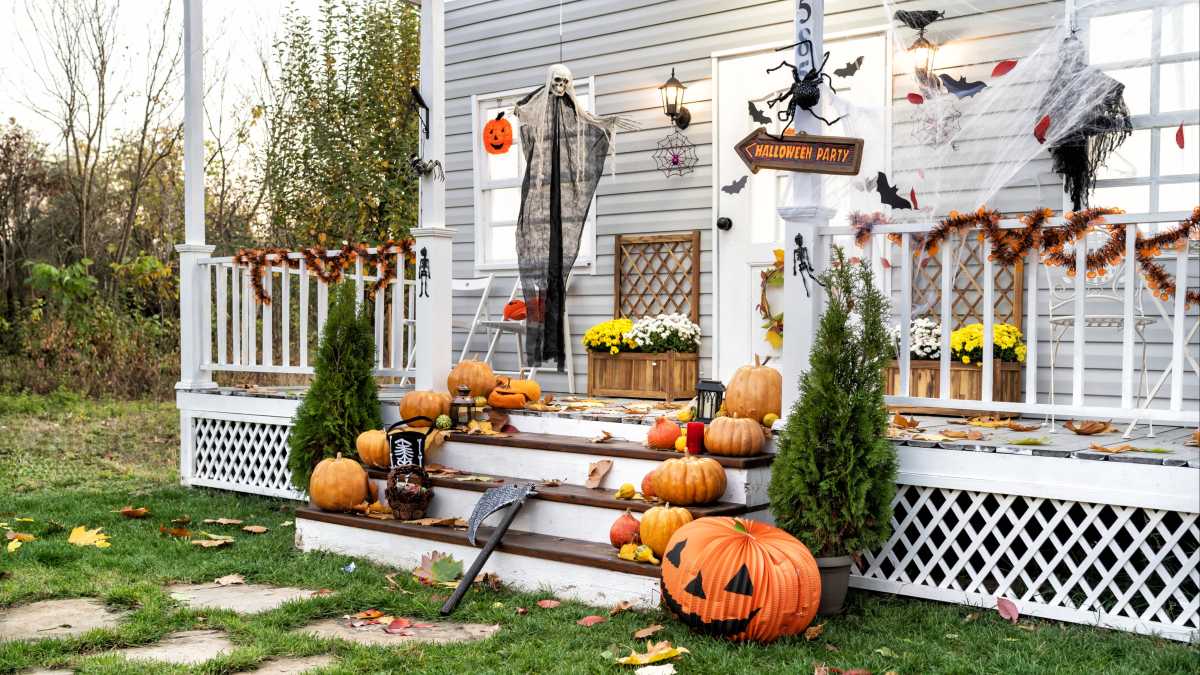 Halloween house.